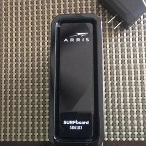 Arris modem surfboard sb6183.